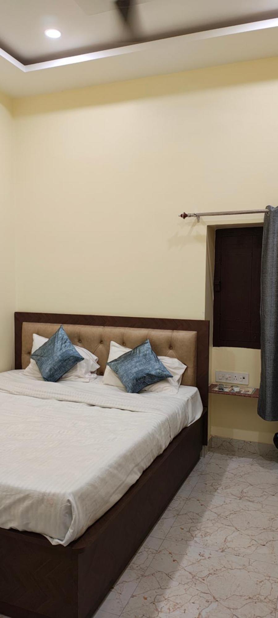 Ganga Sparsh Hotel Varanasi Luaran gambar